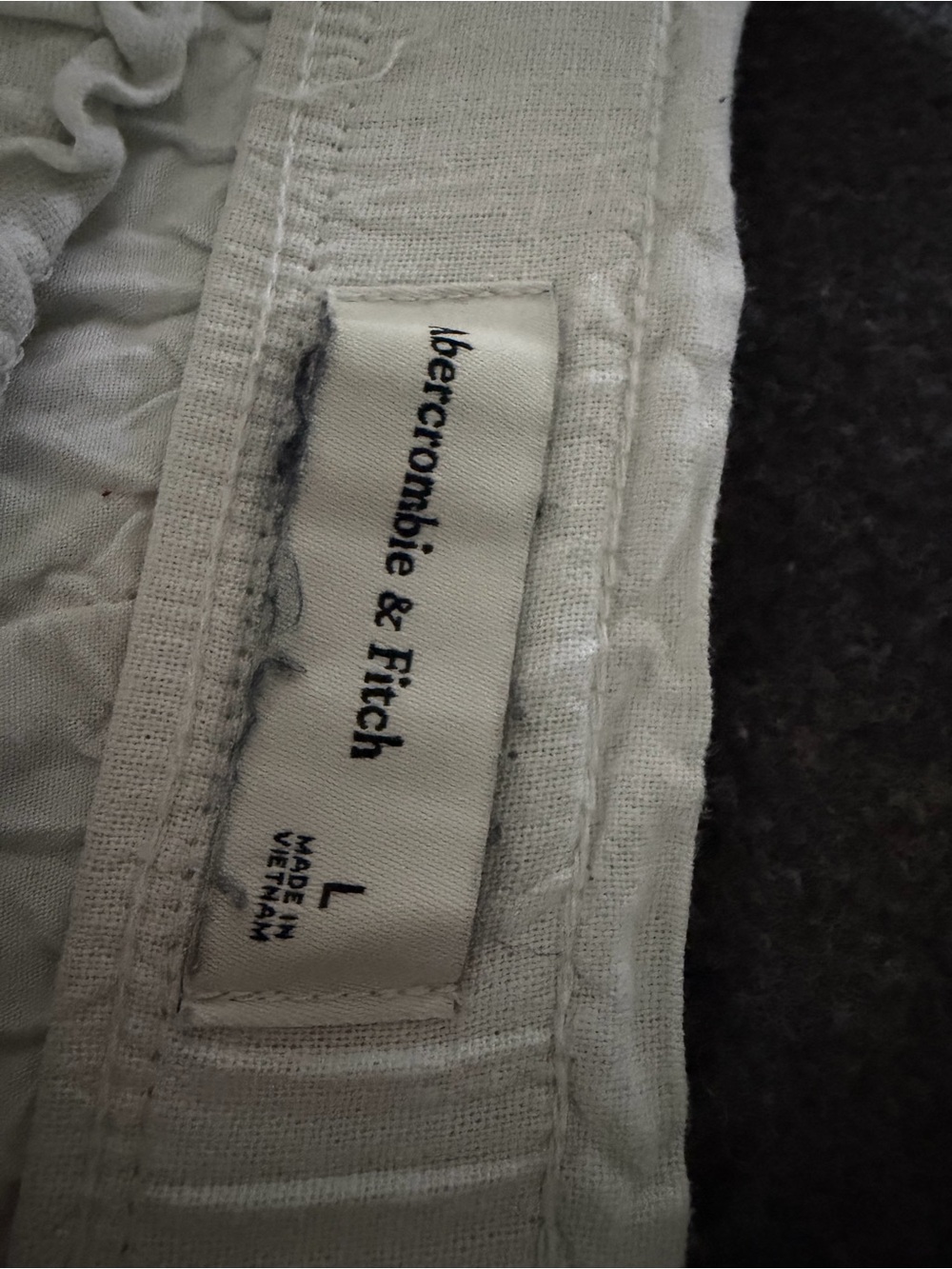 Abercrombie & Fitch White High-Waist Elastic Linen-Blend Shorts - Picture 6 of 7